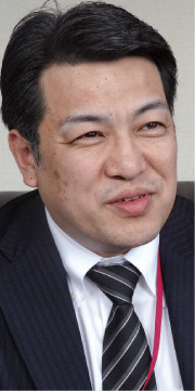 マックスバリュ北海道 代表取締役社長　出戸 信成