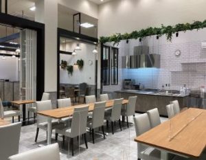 アルビス大島店に設けたキッチンスタジオ