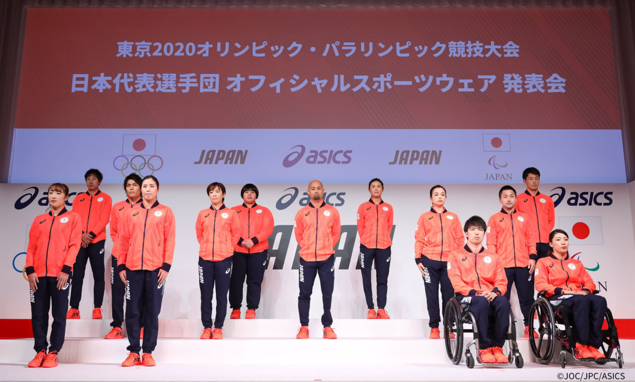 asics 東京オリンピック日本代表選手団公式スポーツウェアセットアップ
