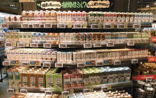 「健康」軸の商品：世田谷船橋店植物性ミルク売場