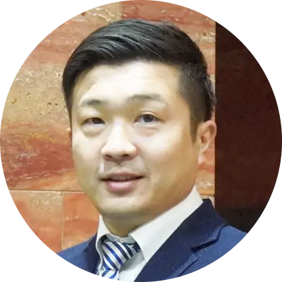  満行 光史郎 氏