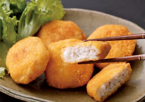 熊本県天草市の水産加工業者ふく成が製造している「鯛のピザ」