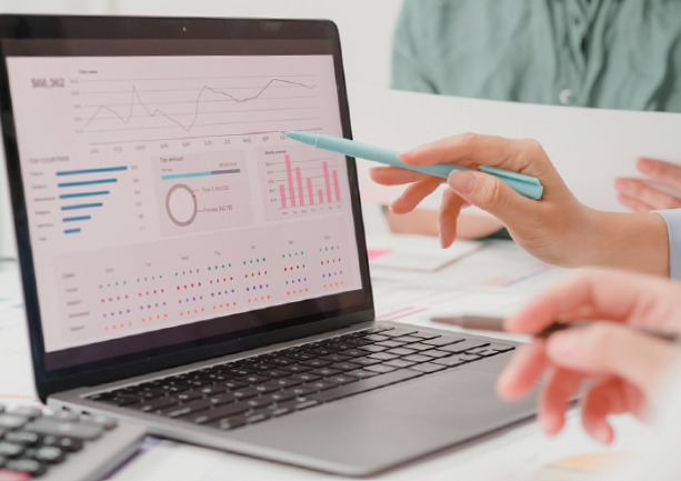 データ分析 イメージ