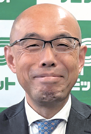 サミット社長　服部哲也