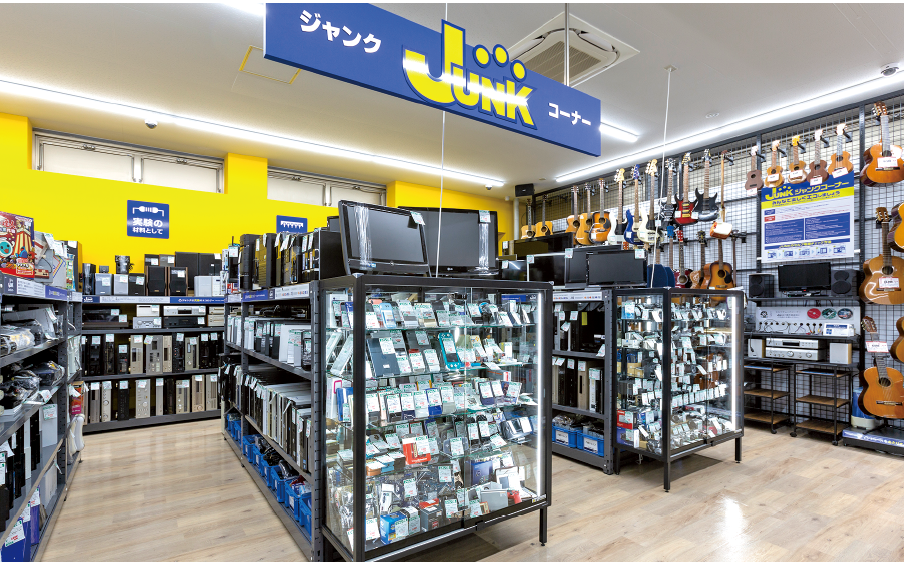 ハードオフの店内