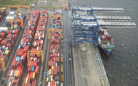 東京都大田区のコンテナターミナル