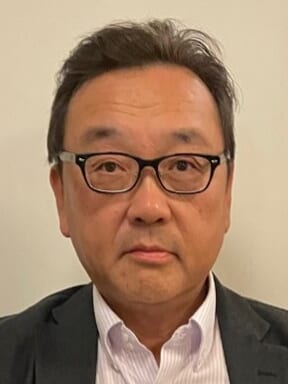 安倍 崇 氏